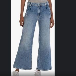 Kut from the Kloth Meg Hi-Rise Wide Leg Jeans.  Size 10L.  NWT.